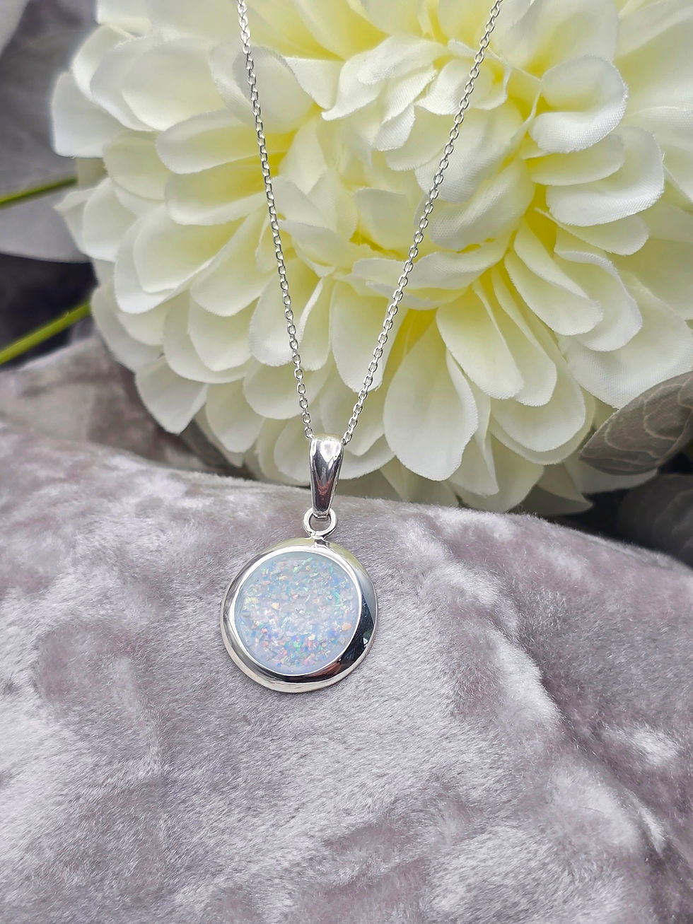 Thumbnail: Solid Back 17mm Round Silver Pendant 