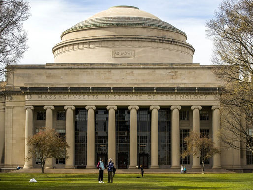 Đại học Harvard, MIT kiện chính quyền Trump về chính sách sinh viên quốc tế