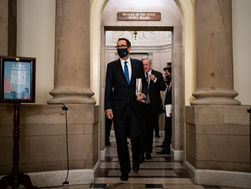 Bế tắc trong việc thỏa thuận tiền viện trợ COVID-19, Pelosi chỉ trích Nhà Trắng: “Thật hạ đẳng!”