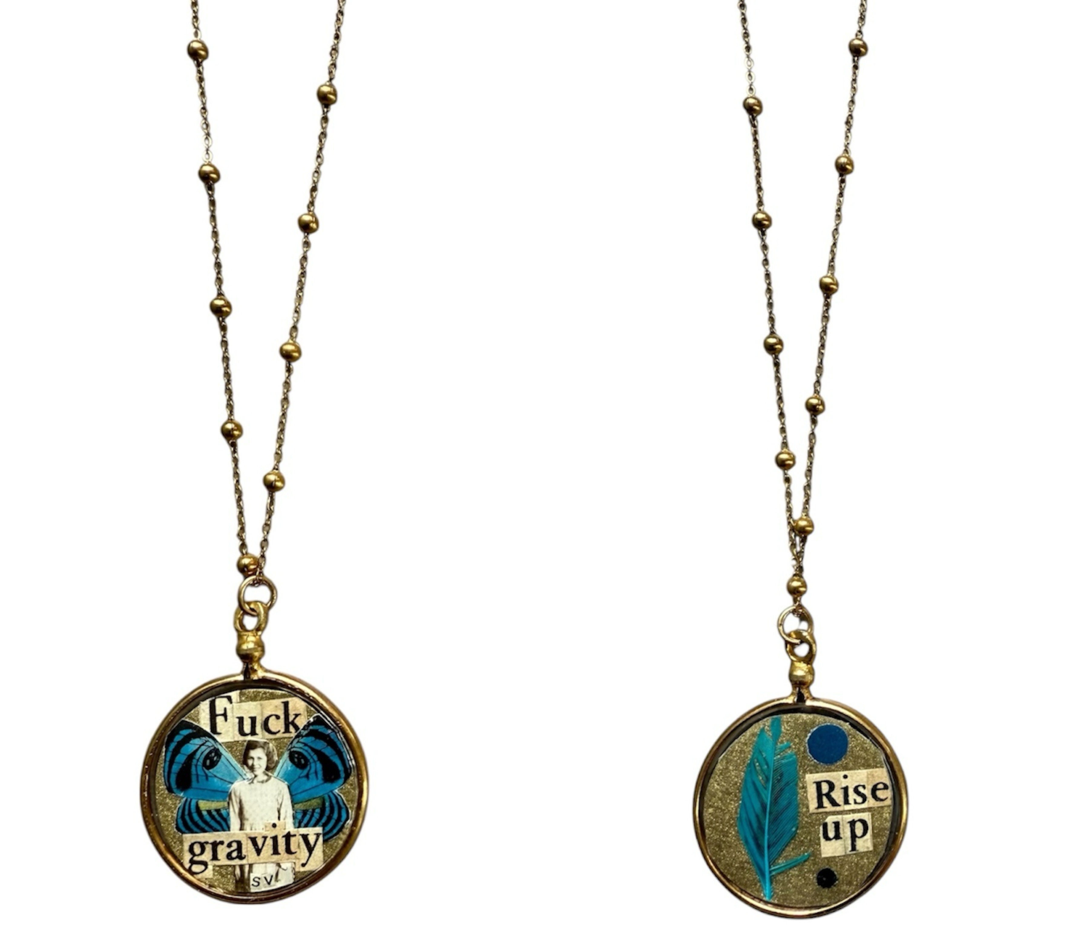 Pendentif ancien double face, avec chaîne dorée, bleu sur fond doré