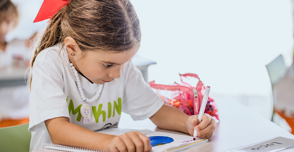 aguamarina-elementary-school-student-drawing-classroom-miami.jpg