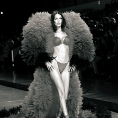 What Does Bella Hadid’s Return to the Runway Mean to Fashion?