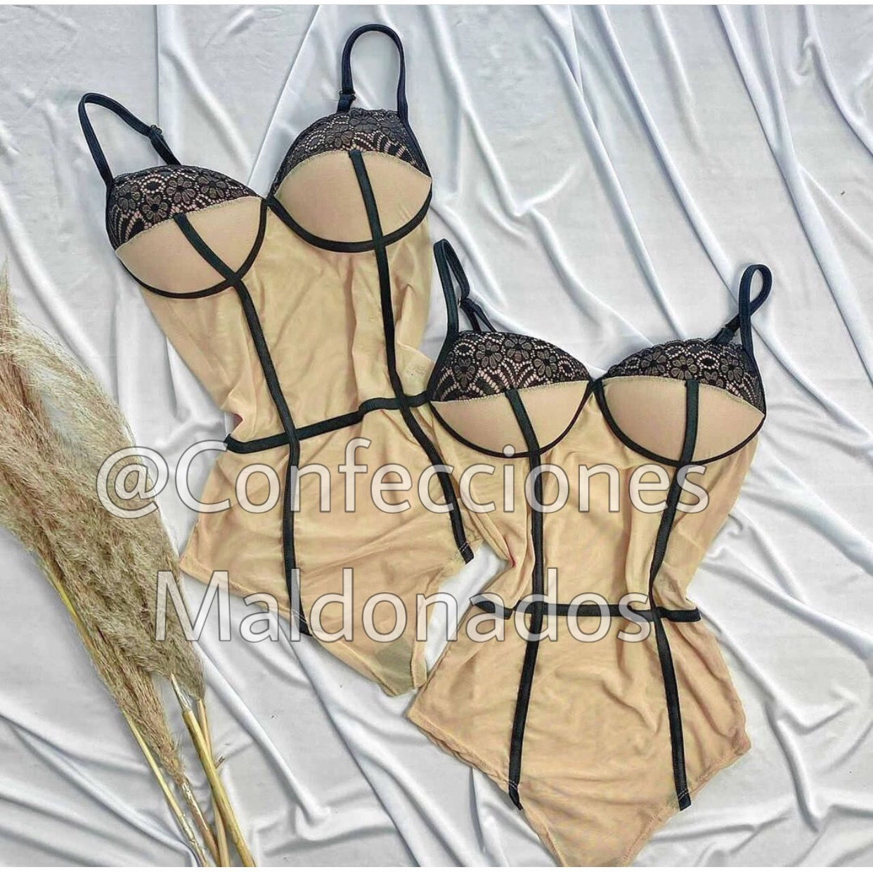 Bodys en encaje 
