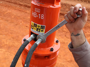 Como fazer a manutenção preventiva da perfuratriz hidráulica