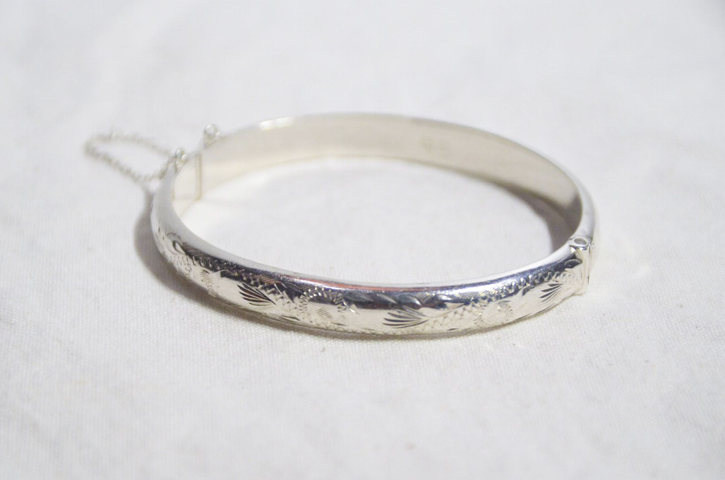 1979’s Vintage British Silver Chain Slim Bangle B イギリス ヴィンテージ シルバー バングル