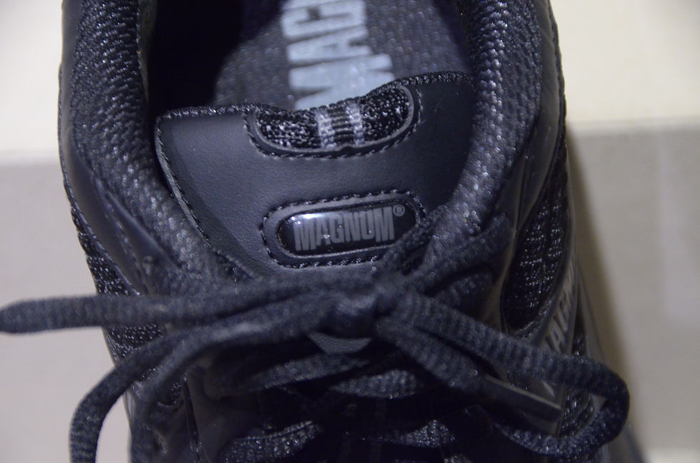 サムネイル： Mint British Army Fitness Training Shoes Magnum Black イギリス軍 マグナム ブラック レザー スニーカー