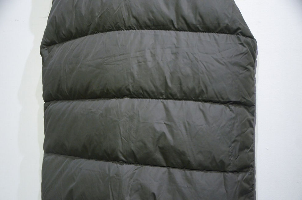 サムネイル： 00s Vintage Barbour Down Field Linner Vest Made In UK KH バブアー ダウン フィールド ライナー ベスト