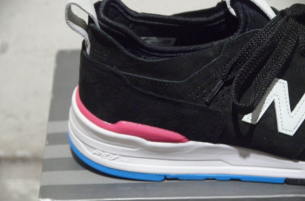 サムネイル： New Balance M997R Suede Leather BLACK MADE IN USA ニューバランス スウェードレザー ランニング スニーカー