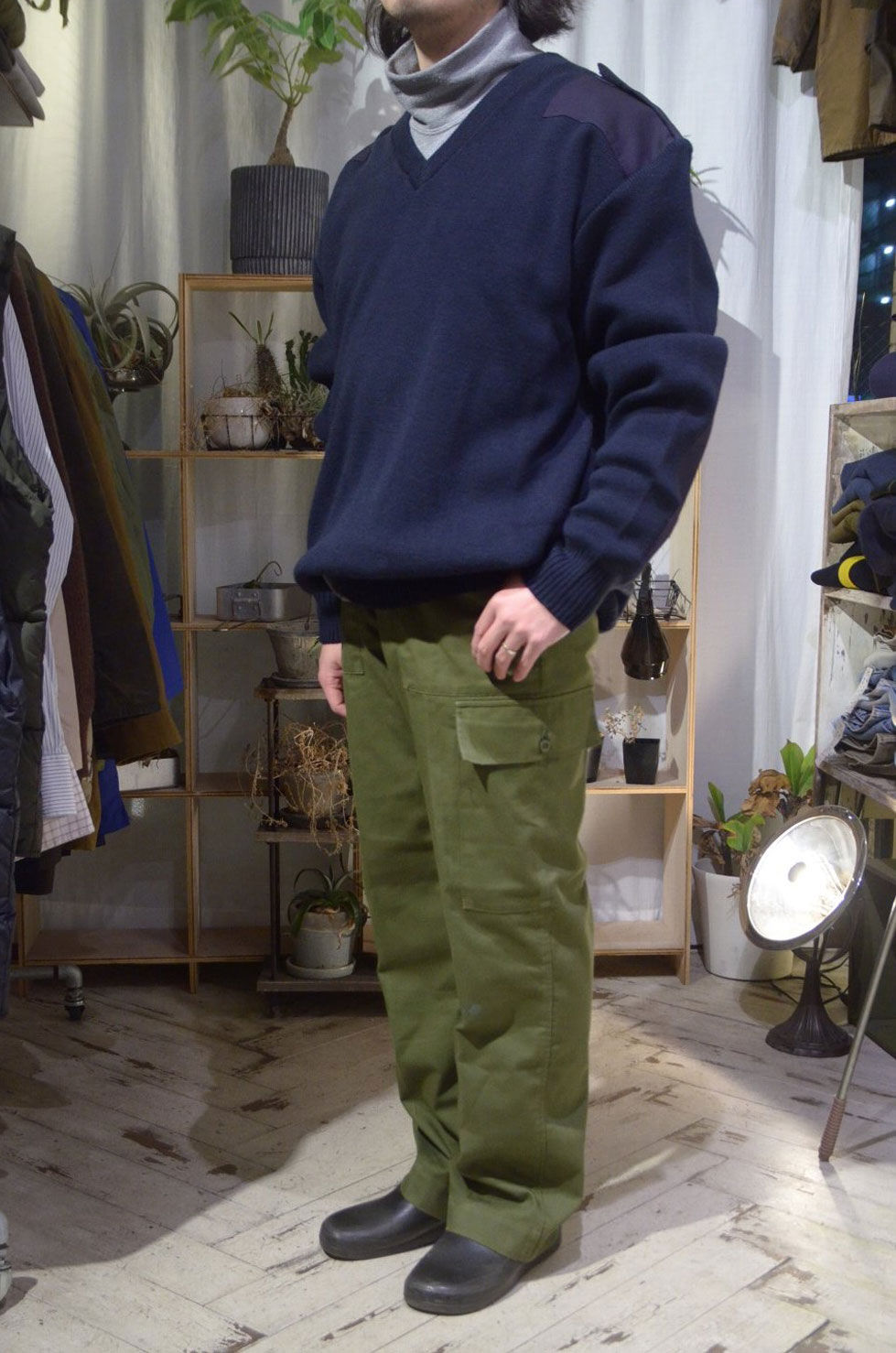 サムネイル： DEADSTOCK Security Combat Acryl Vneck Knit Made in UK イギリス製 コンバット Vネックニット