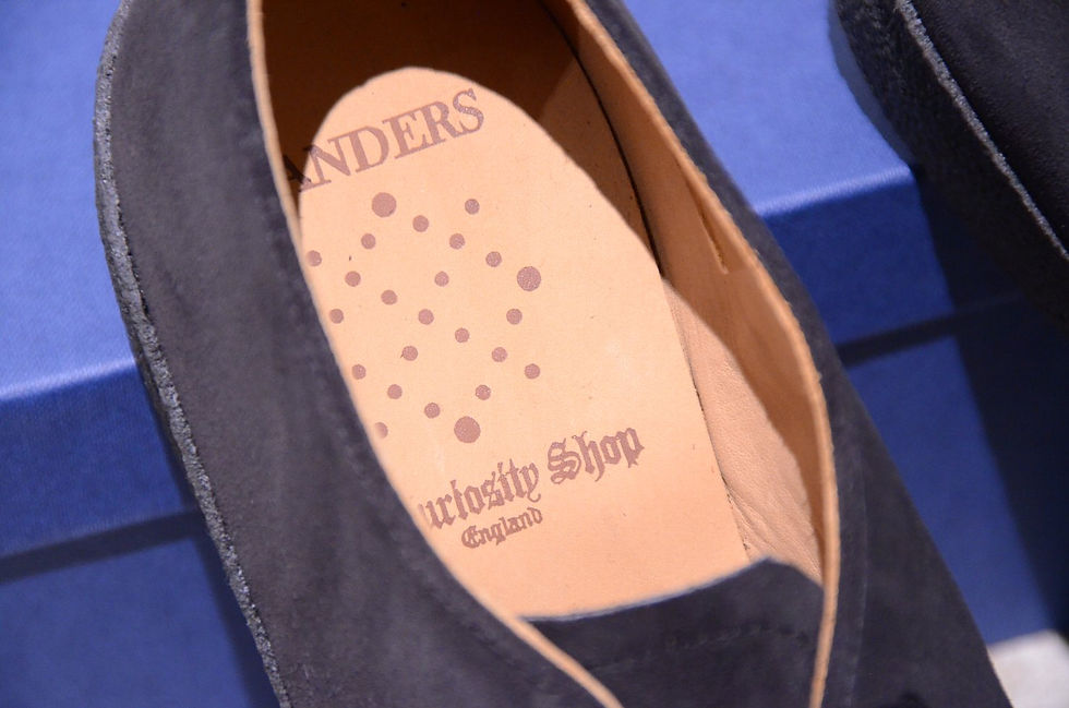 the old curiosity shop x Sanders BANANA NAVY Made in ENGLAND