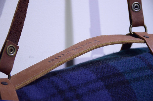 ペンドルトンブランケット　マザーアース 柄　MADE IN USA ペンドルトンブランケットマザーアース 柄MADE IN USA