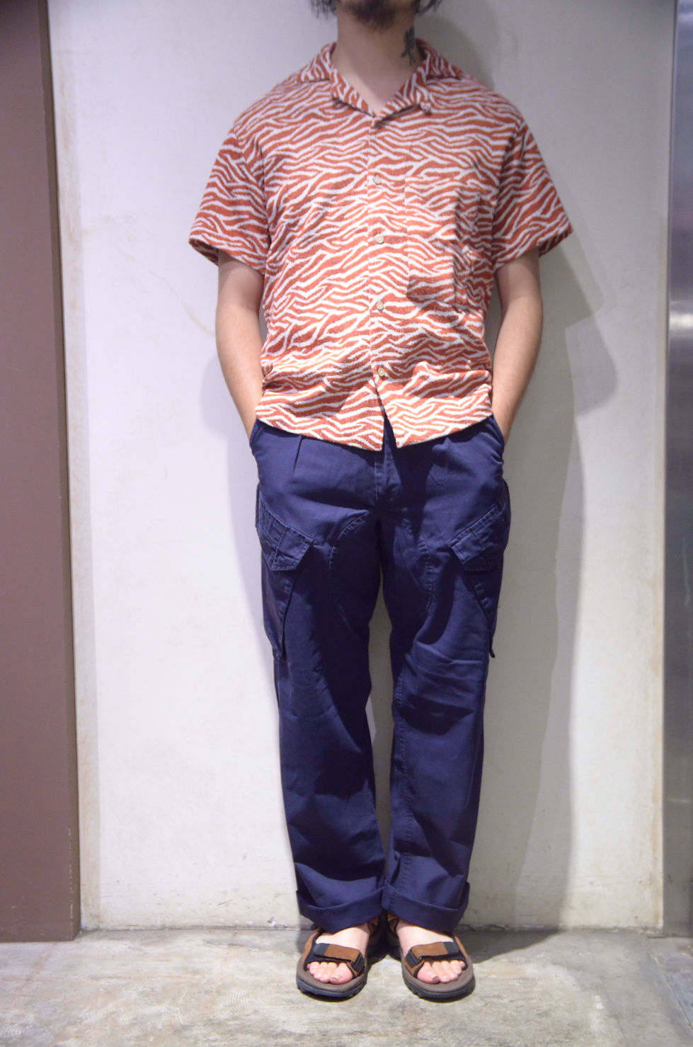 サムネイル： BEE Outerwear Tiger Camo Knit Shirt Made in London ビーアウタ－ウェア タイガーカモ 半袖シャツ