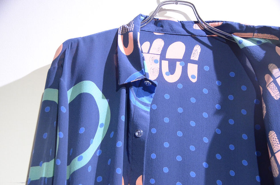 サムネイル： TESSUTI SCOTLAND Screen Print Silk Shirt NAVY Handmade in SCOTLAND ハンドメイド シルクシャツ