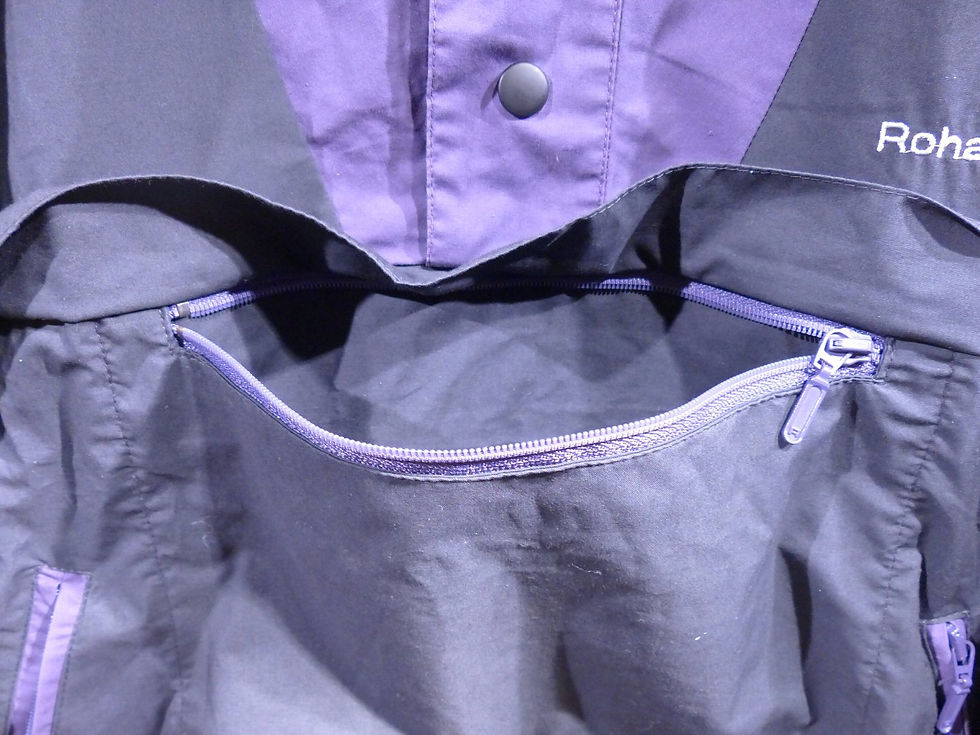 サムネイル： 80 - 90s Vintage Rohan Black Movi Smock Jacket Made in England ヴィンテージ ロハン