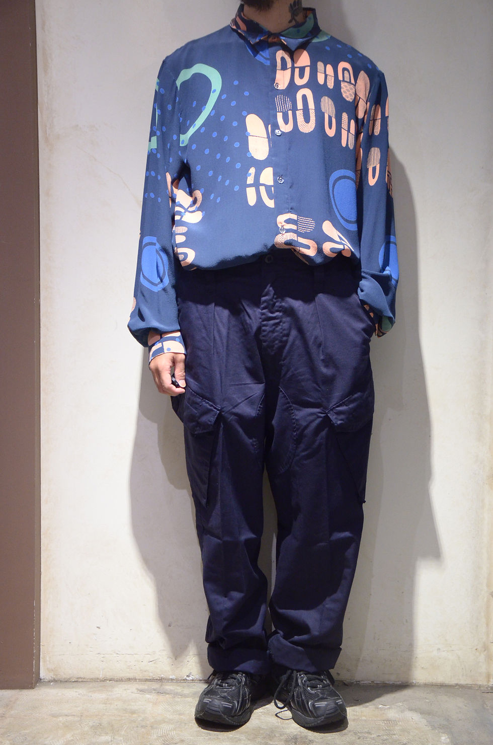 サムネイル： TESSUTI SCOTLAND Screen Print Silk Shirt NAVY Handmade in SCOTLAND ハンドメイド シルクシャツ