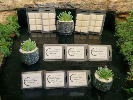 Handmade Candles and Wax Melts: Natural Luxury in Every Scent