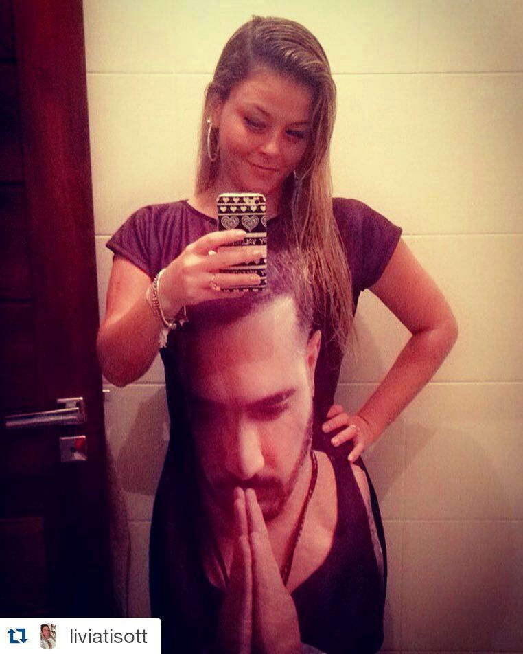 e (80)