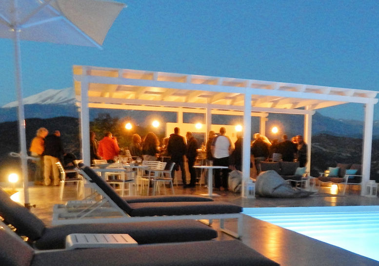 Galini Breeze Resort 05 Poolbar party.JPG