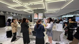Joliyen. 渋谷スクランブルスクエアにてPOPUP SHOPを開催。日ごとに変わるGeorgeのファッションやメイクも大変好評