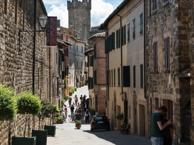 Montalcino-640x480_c