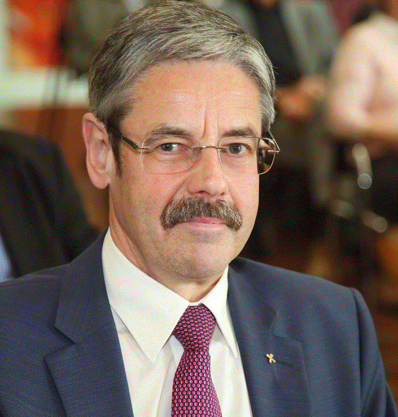 14 Erwin Hameseder.GIF