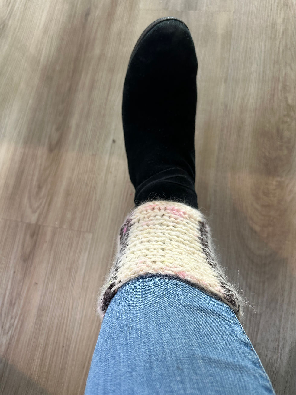 Thumbnail: The 30's Legwarmers