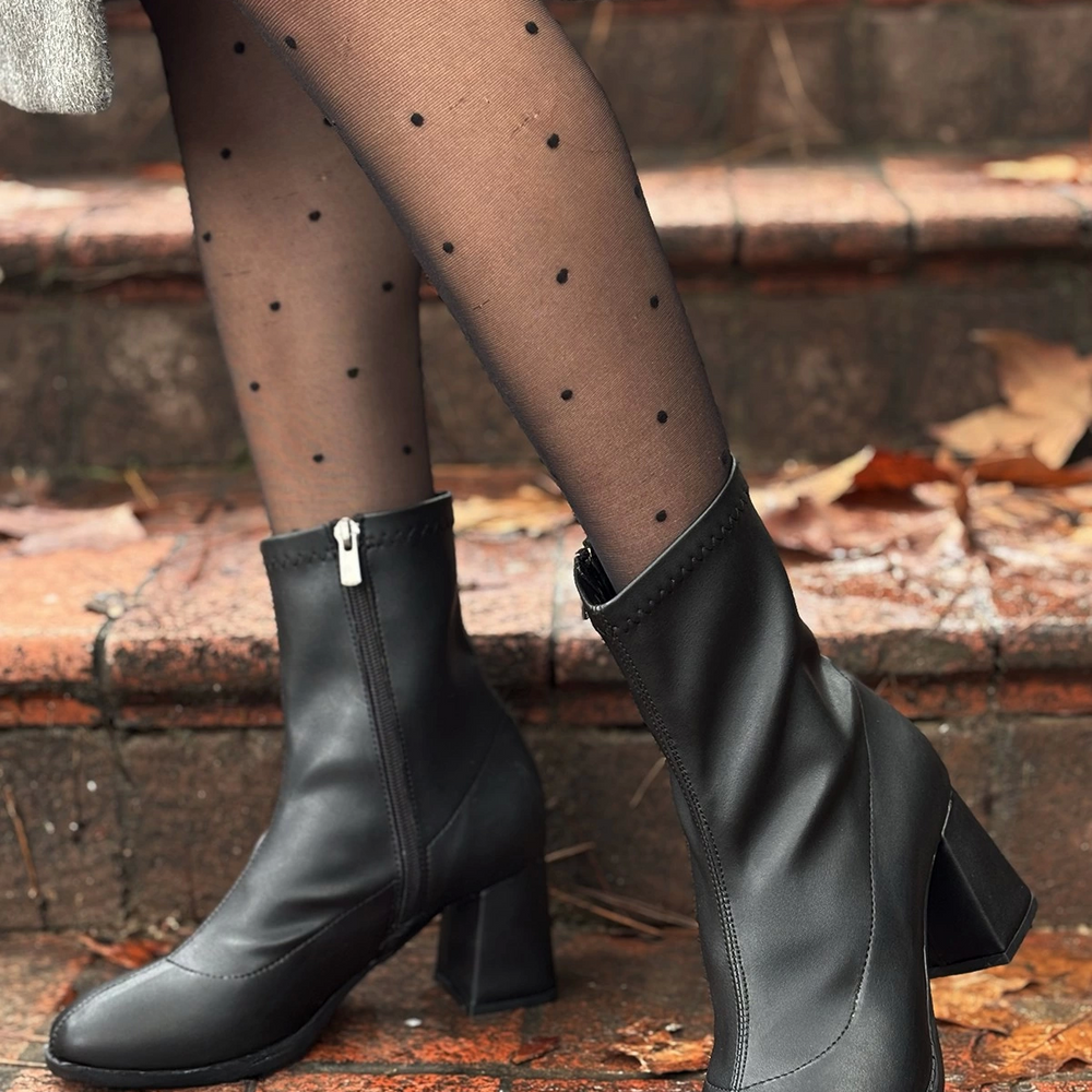 Kayte Siyah Cilt Streç Topuklu Bot