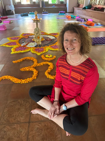 Fiona Marshall Yoga in a Yoga Shala in India