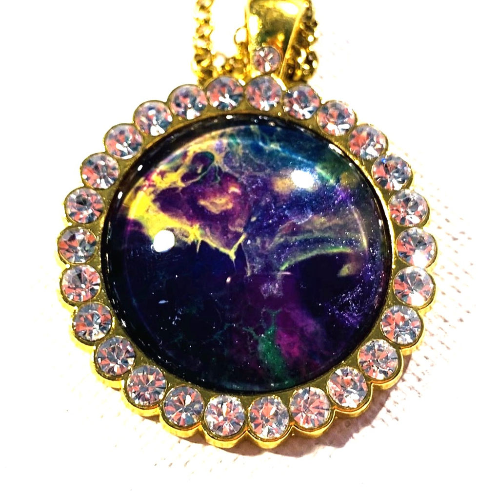Thumbnail: Rhinestone Necklace