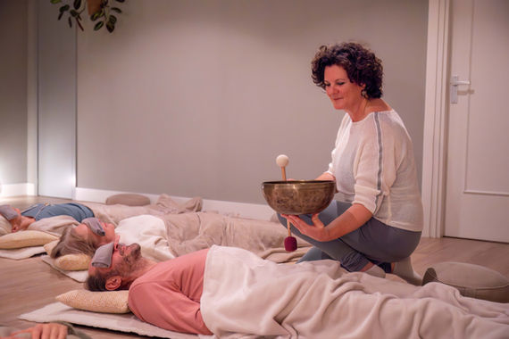 mankind helpt je met het vinden van specialisten in massage, acces bars, aroma touch technique en Wellness Advocate van DôTERRA.