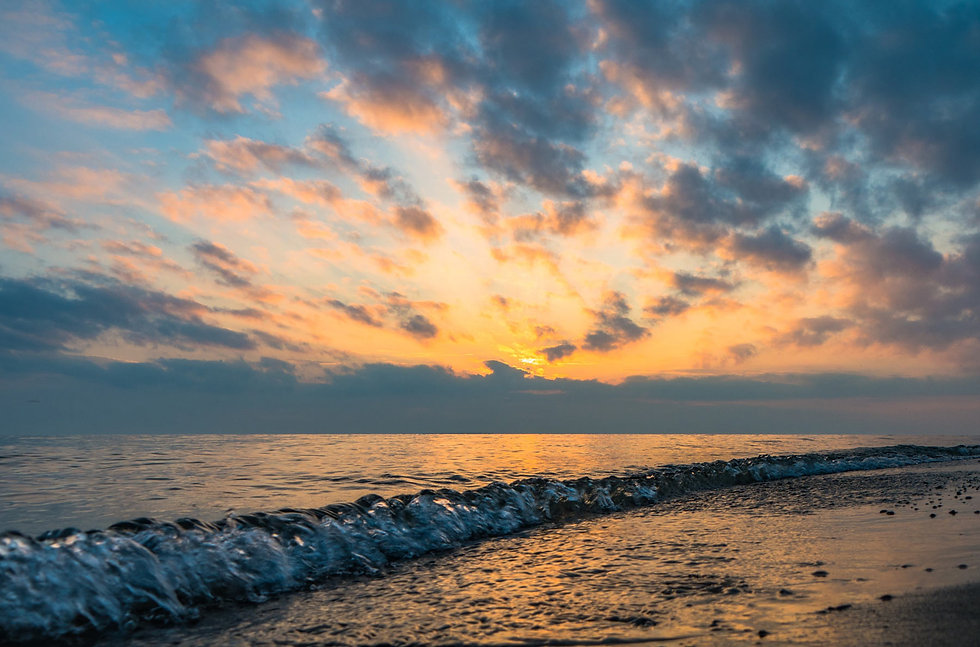 waves-with-dynamic-sky.jpeg