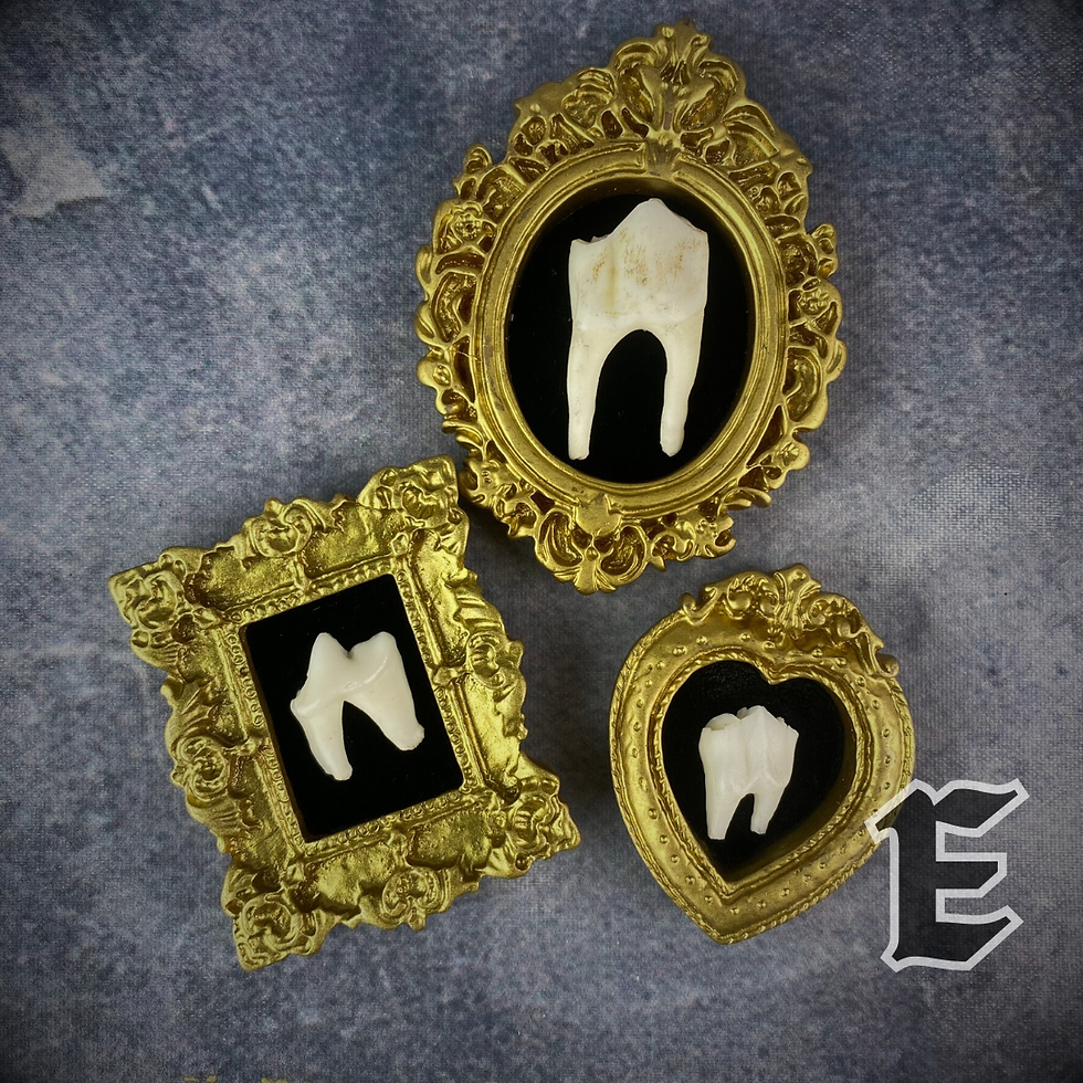 Thumbnail: Set of 3 Gold Ornate Mixed Teeth Magnets