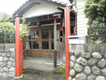 【施工事例】静岡市清水区M様邸 外壁塗装工事(外壁改修・外壁リフォーム)、屋根修繕(屋根塗装)、木洗い・木材保護