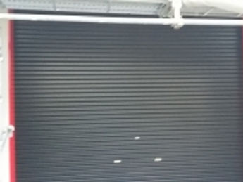 シャッター塗装完了