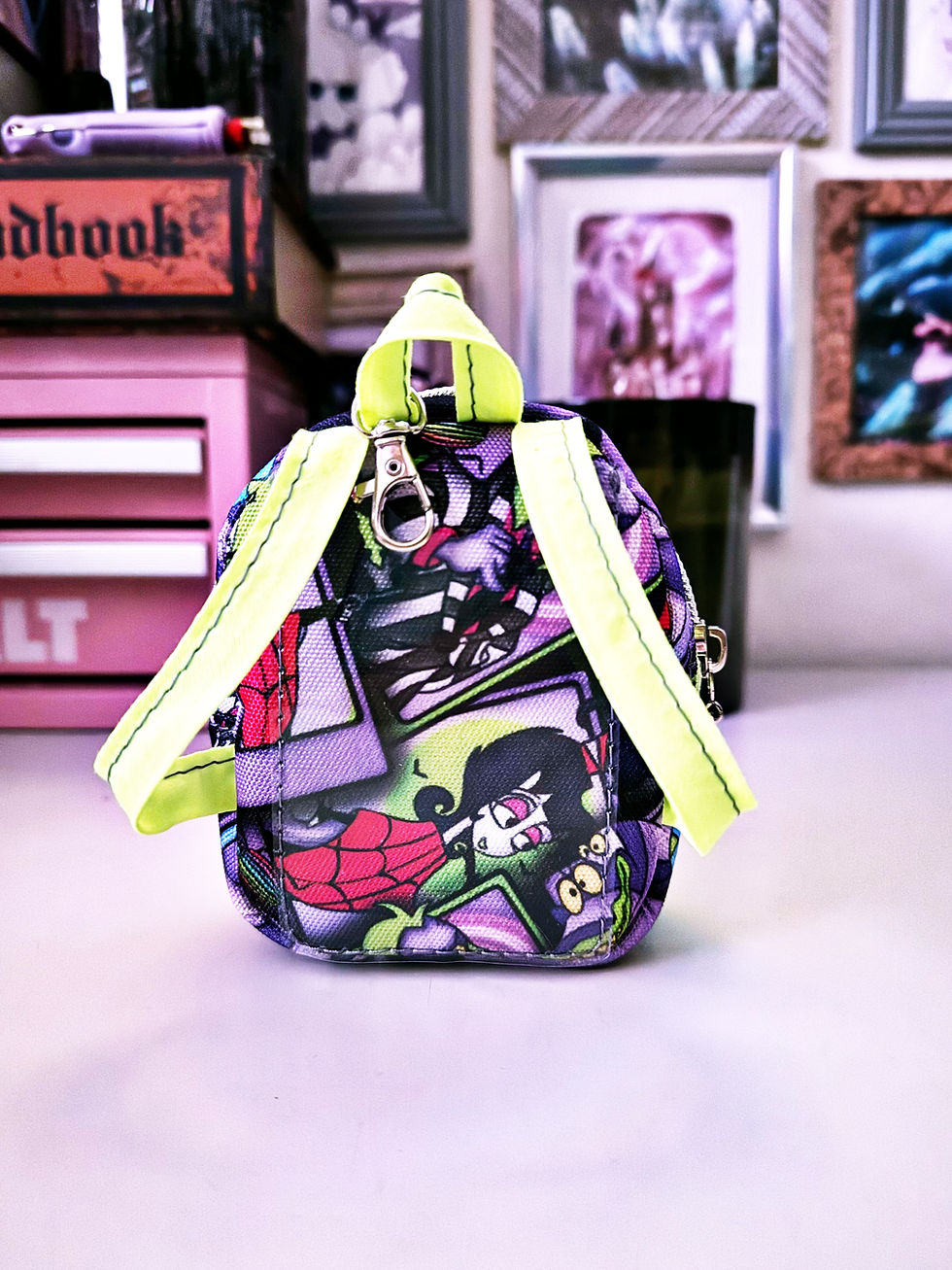 Thumbnail: LF Neon Beetle
