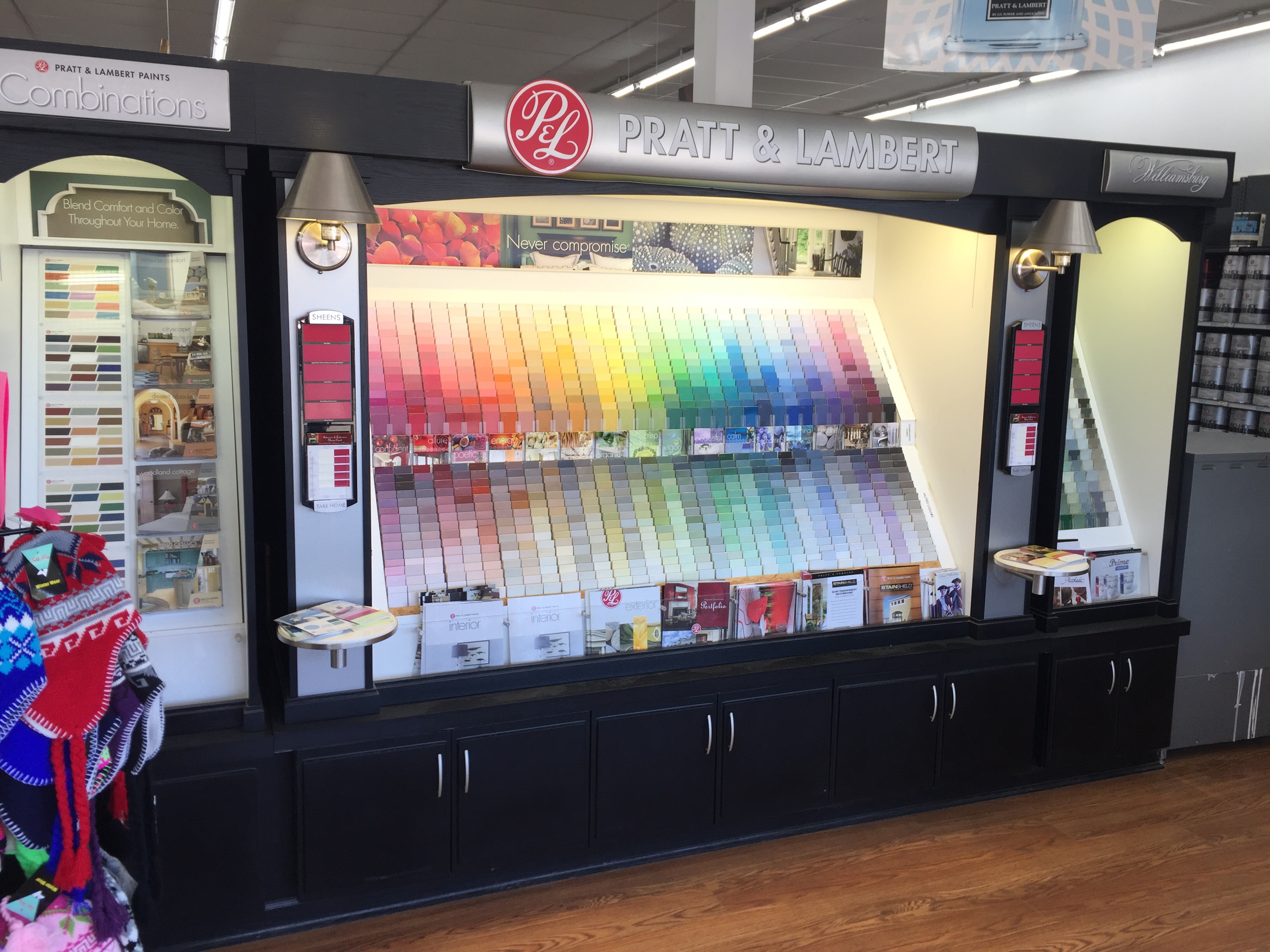 Bloomfield Supply & Hardware Paint & Sundries
