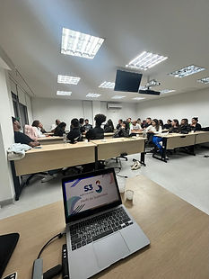 Treinamento da equipe de supervisores
