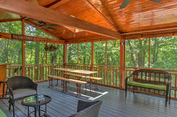 Screened in Porch