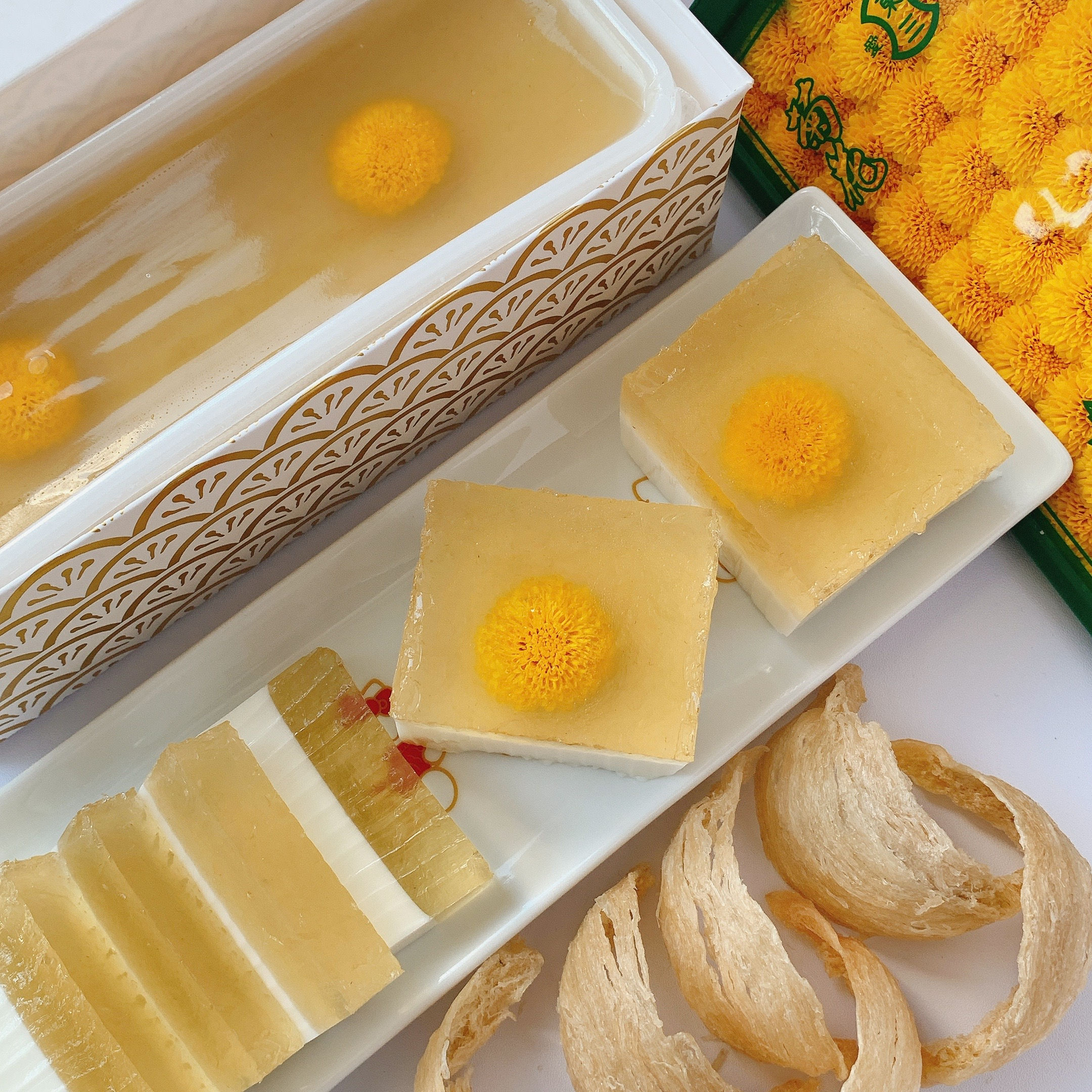 富貴燕窩椰汁菊花糕