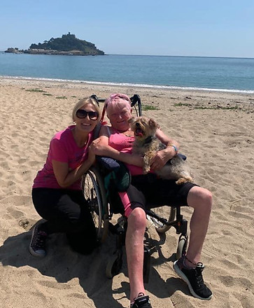 Heart of the South Care Agency carer and client