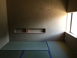 ドンドン進んで内装完了。