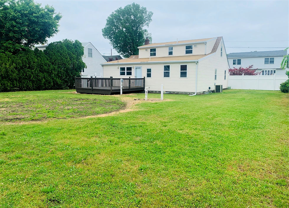 REAR EXTERIOR/ YARD