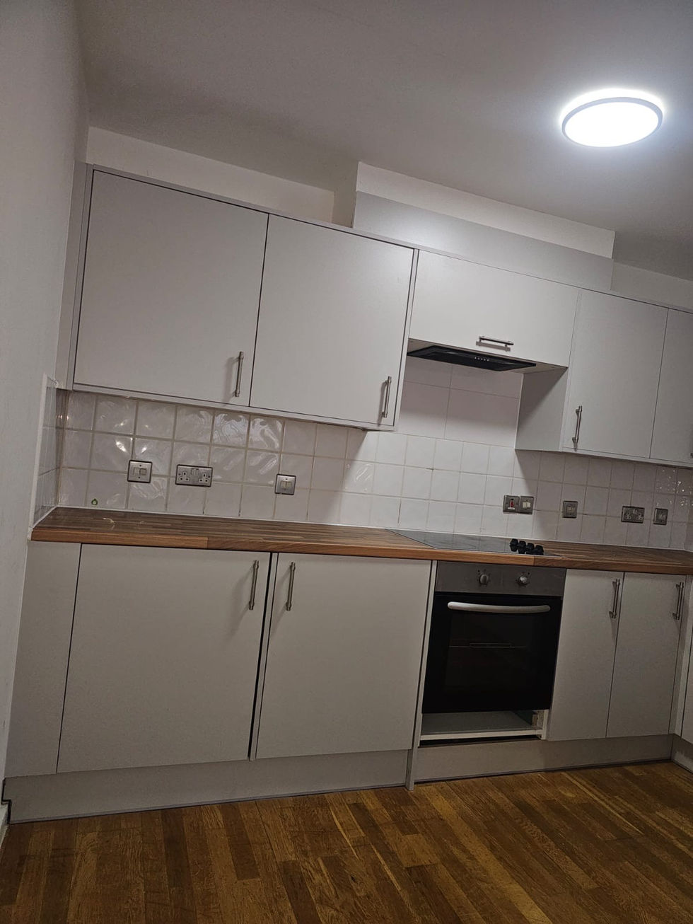 Pict - 513 Vista - Kitchen - 1