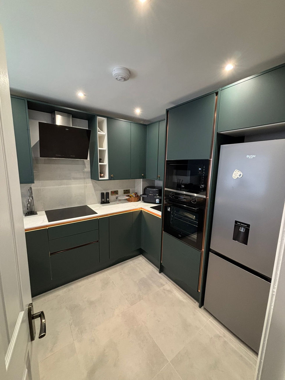 Pict - 139 Greenhaven - Kitchen - 1 - After