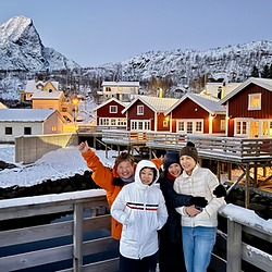 Trip Norway Lofoten เที่ยวนอร์เวย์ หมู่เกาะโลโฟเทน แบบกลุ่มเล็ก ทริปโลโฟเทน ทัวร์โลโฟเทน นอร์เวย์