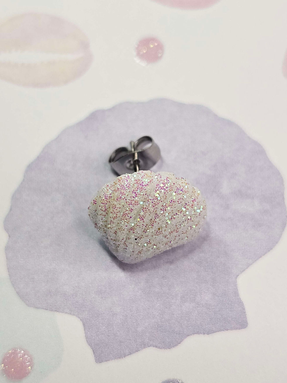 Miniature : Glitter Sea Shell Stud Earrings
