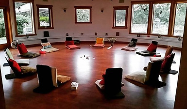 #retreat #yurtlife #roundhousefarm #sacr