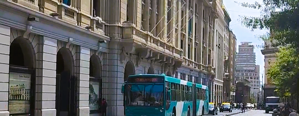 Calle del centro de Santiago de Chile