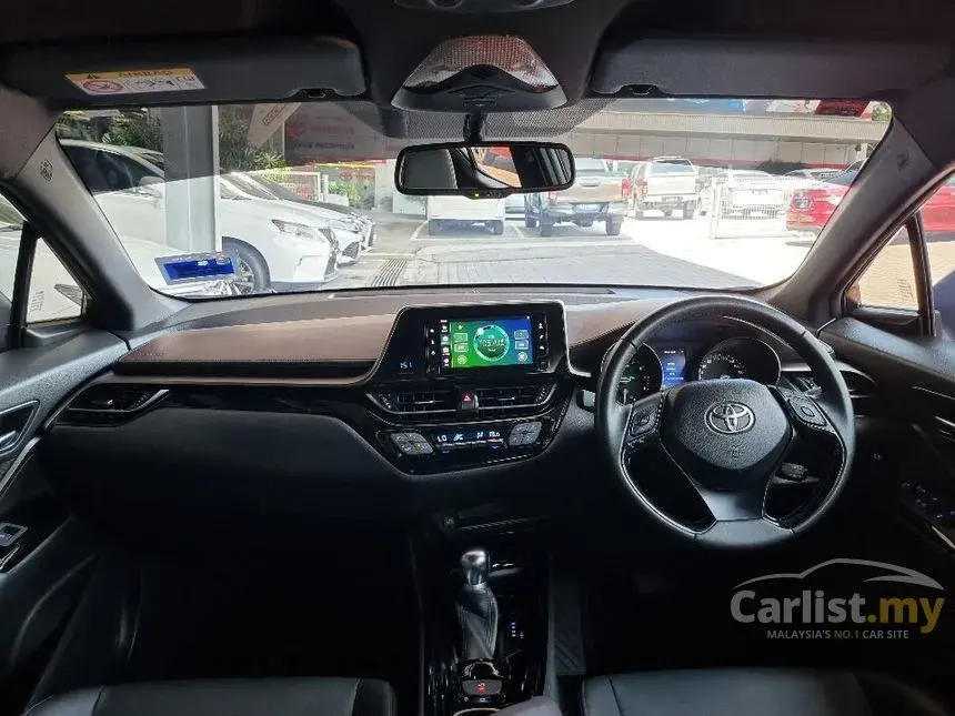 Thumbnail: 2019 TOYOTA C-HR 1.8 SUV