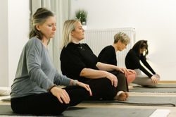 Agnes Kinczer-Fotografie_Yogastudio-199
